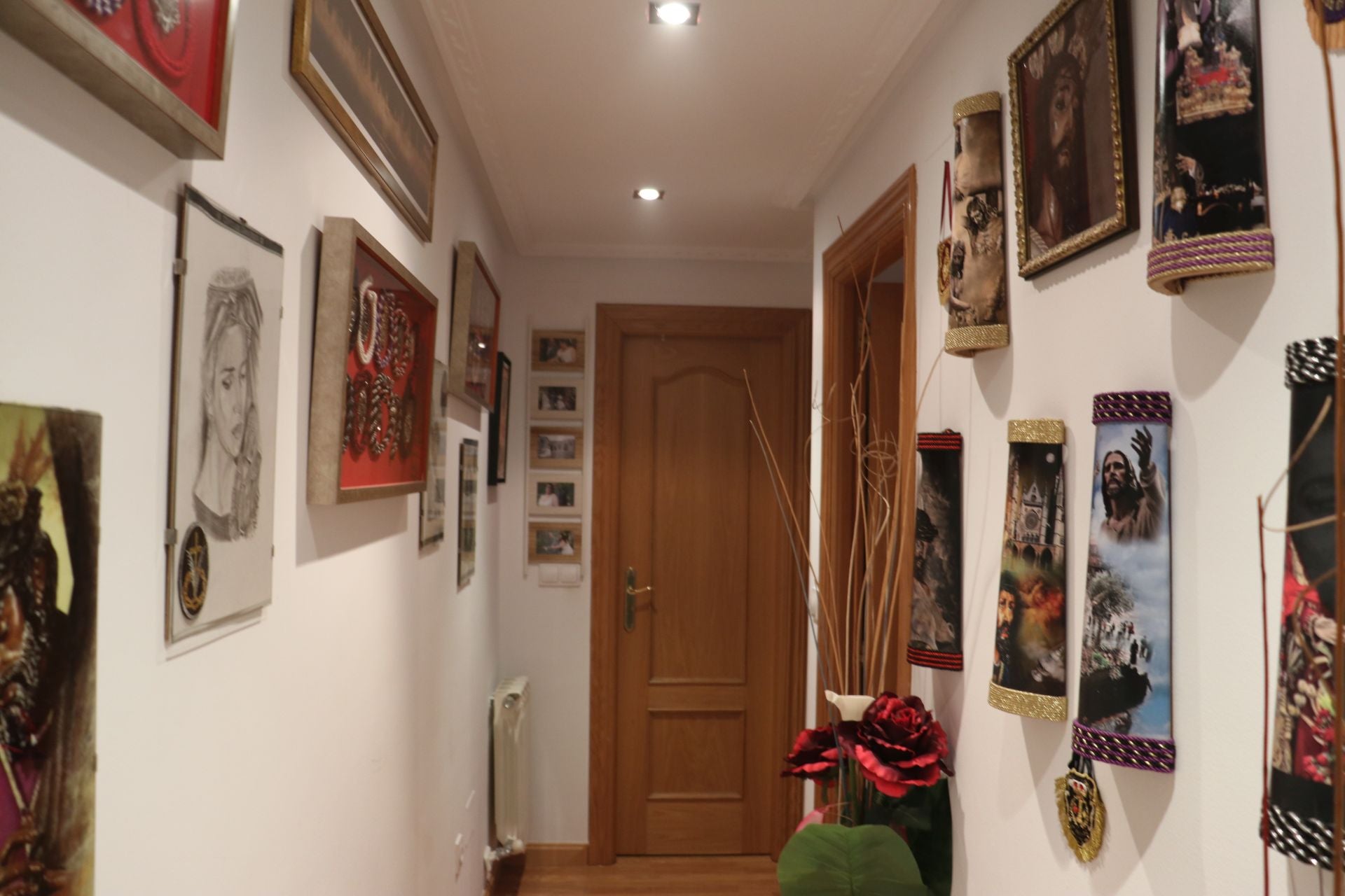 Así es la casa-museo particular del papón Carlos Tascón