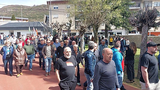 Villablino y Bembibre despiden a sus cinco mineros