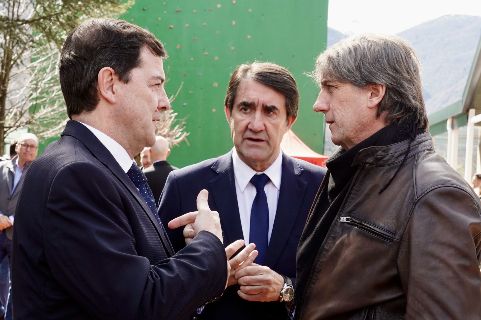 Acto de recibimiento de los mineros fallecidos en Villablino