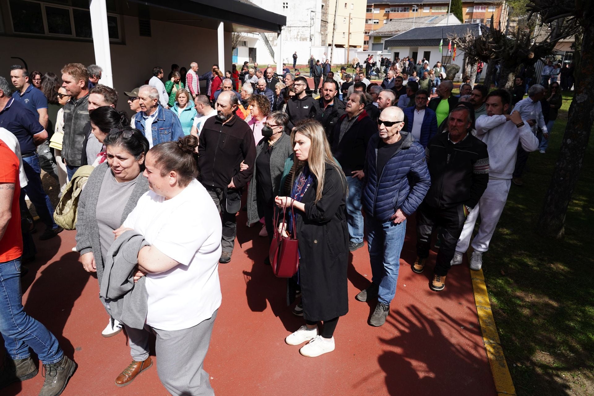 Acto de recibimiento de los mineros fallecidos en Villablino