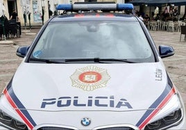 Imagen de un coche de la Policía Local de León.