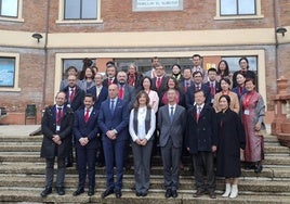 La ULE acoge el encuentro de los institutos Confucio y el embajador chino.