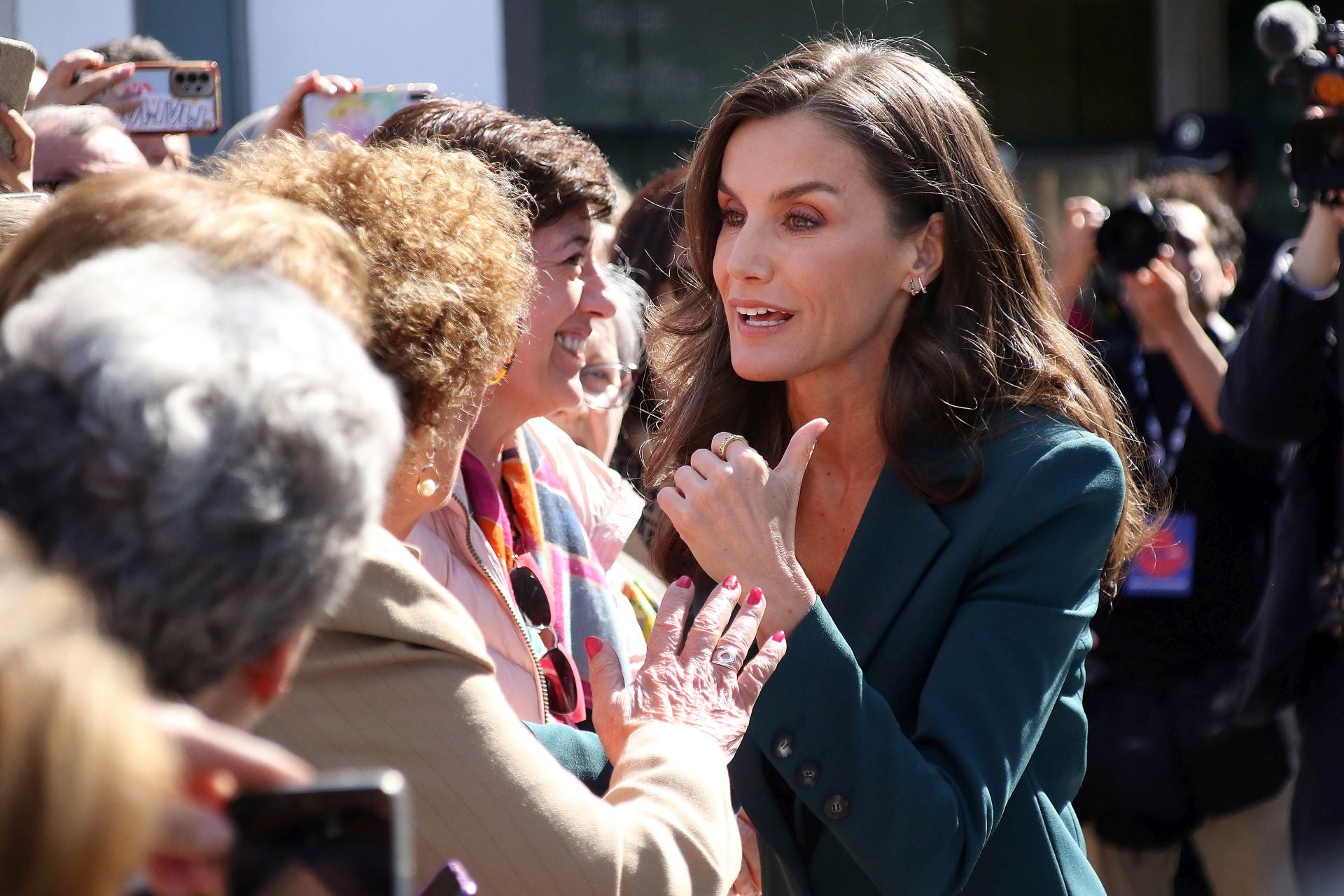 La visita de la reina Letizia a León, en imágenes
