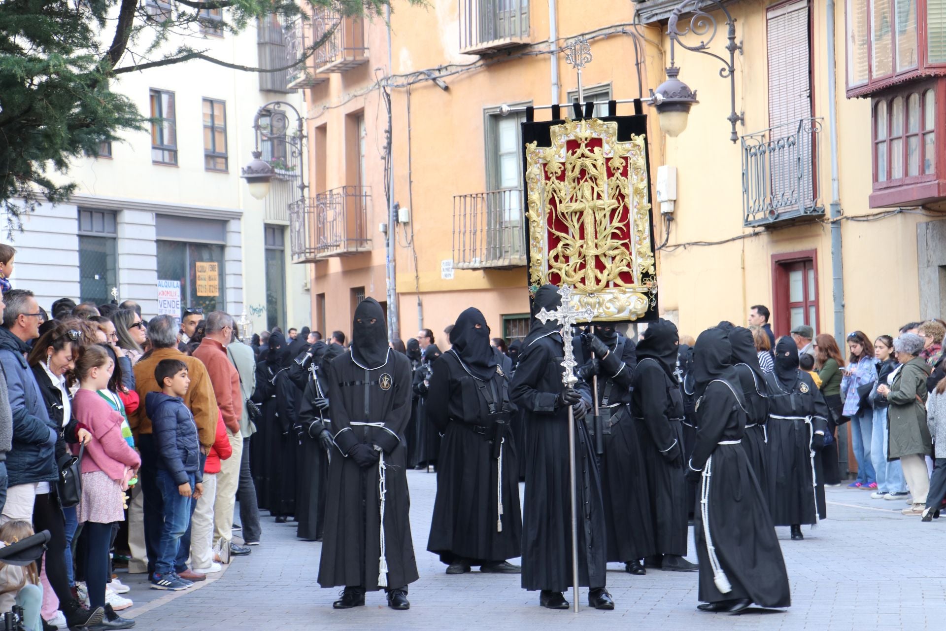 El Gran Poder entra triunfante en León