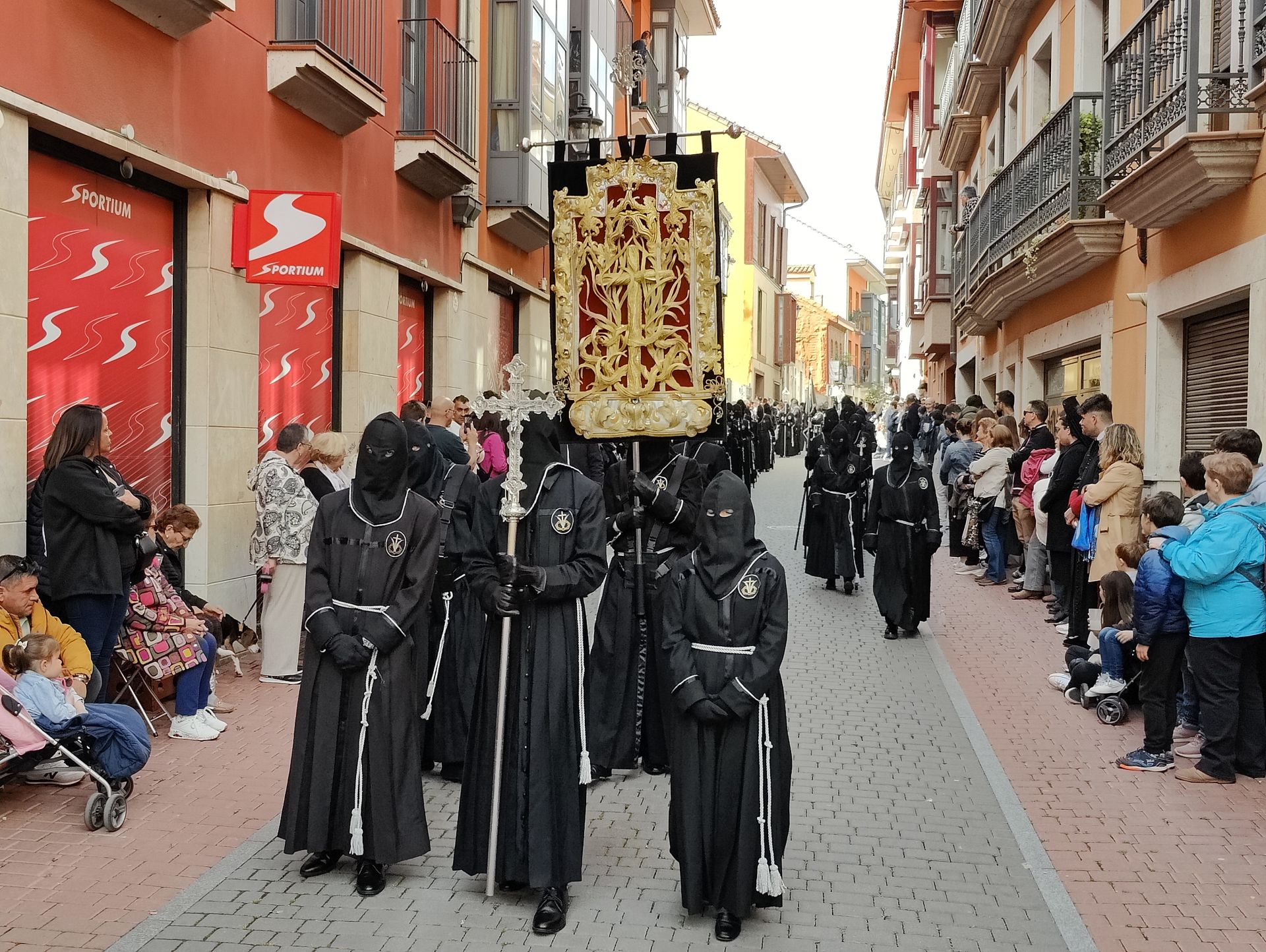 El Gran Poder entra triunfante en León