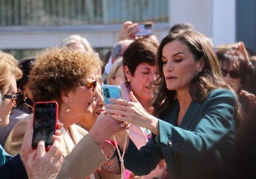 Críticas a la revista Vanitatis por llamar a León «ciudad castellana» en la visita de la reina Letizia