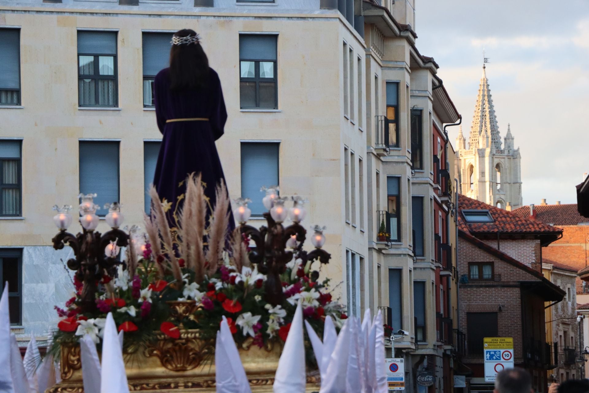 Las mejores imágenes de la procesión del Silencio