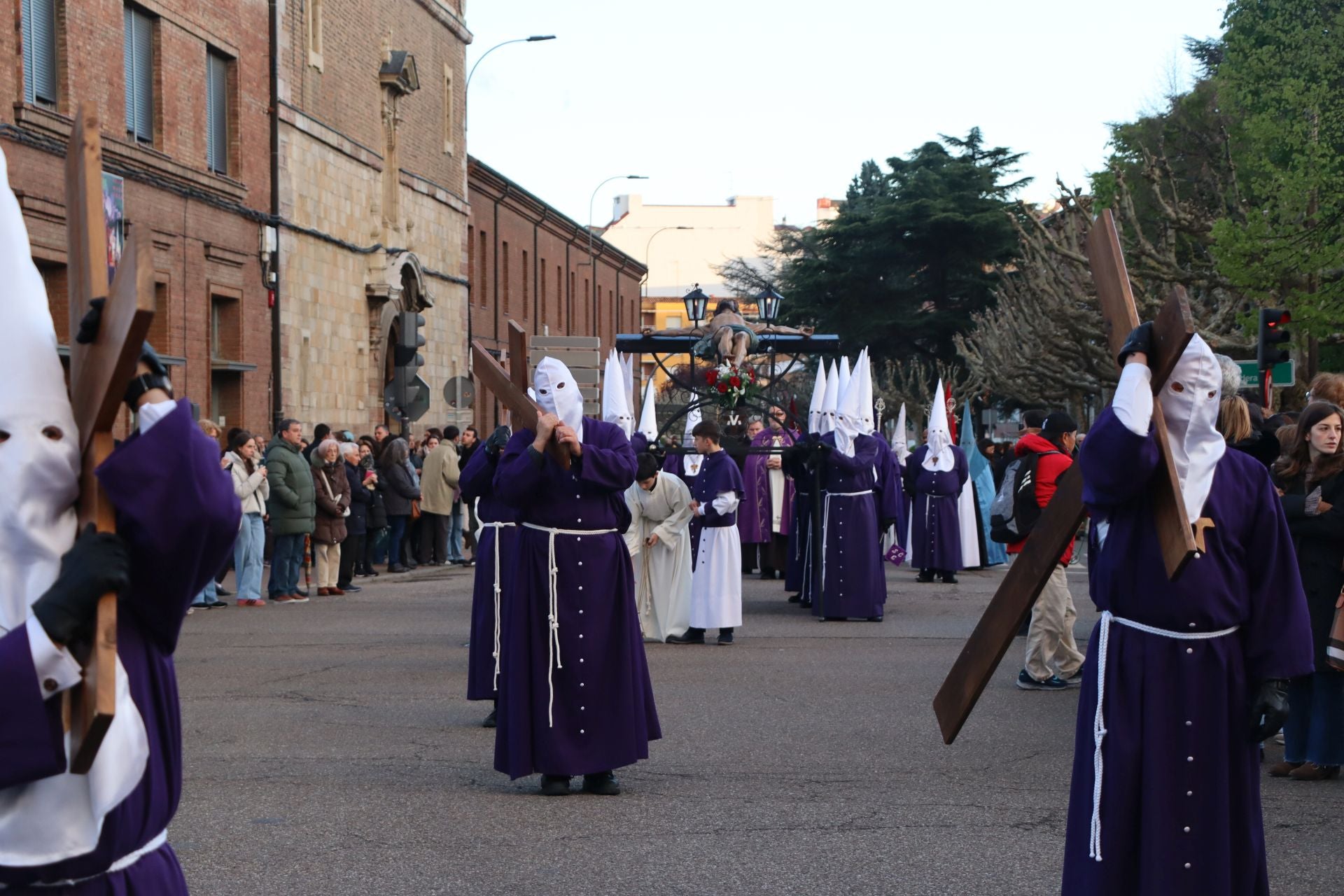 Las mejores imágenes de la procesión del Silencio