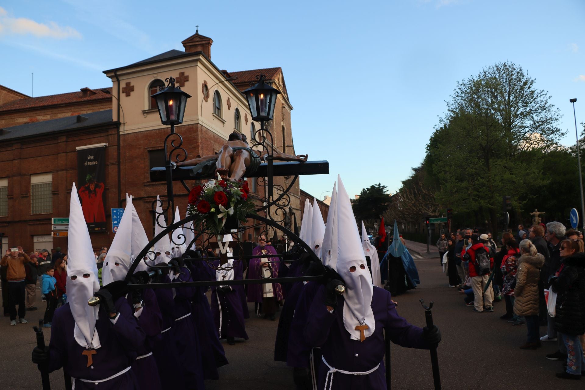 Las mejores imágenes de la procesión del Silencio