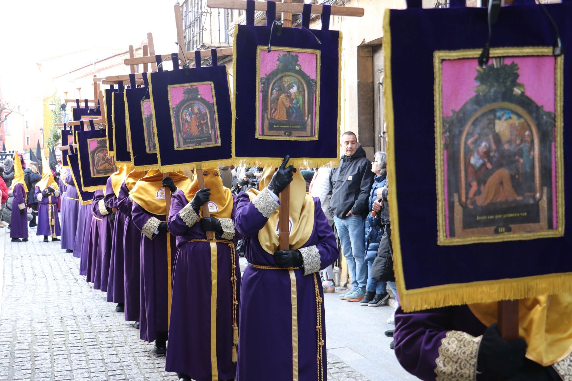 Imágenes de la procesión de Jesús Camino del Calvario