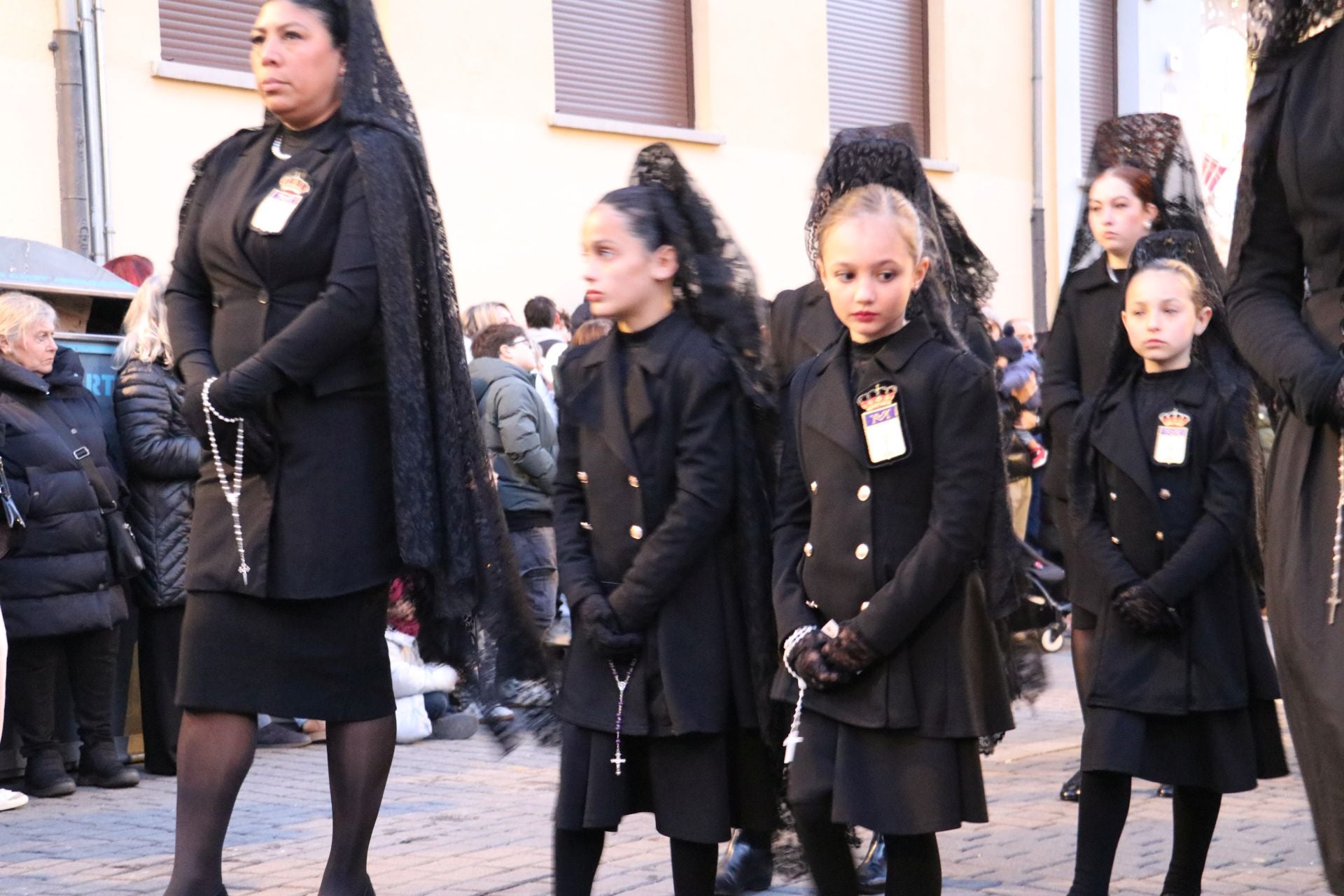 Las imágenes de la procesión de la Virgen de la Amargura en León