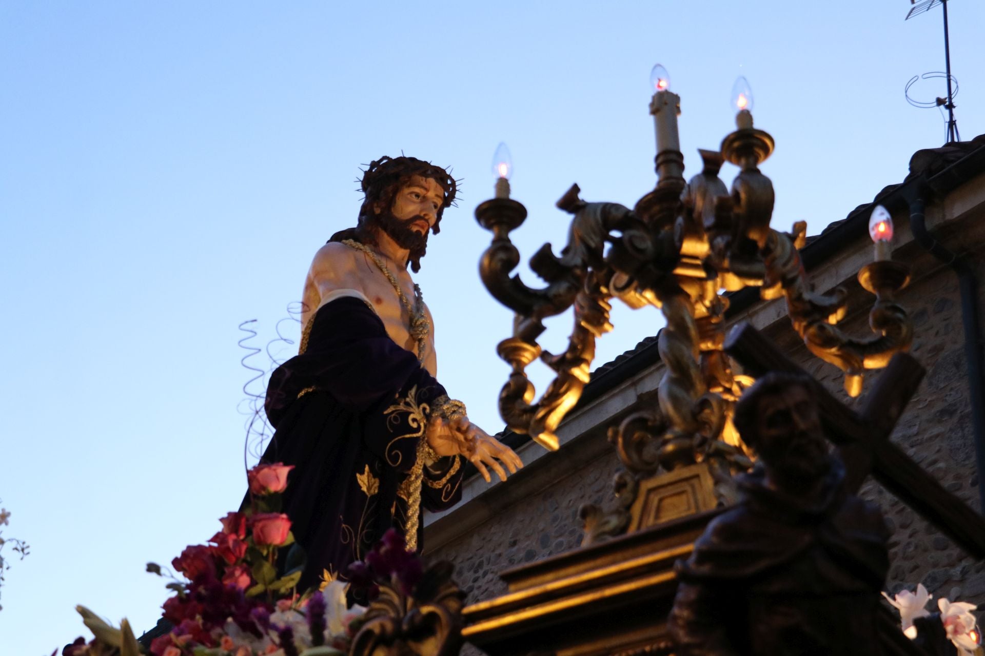Las imágenes de la procesión de la Virgen de la Amargura en León