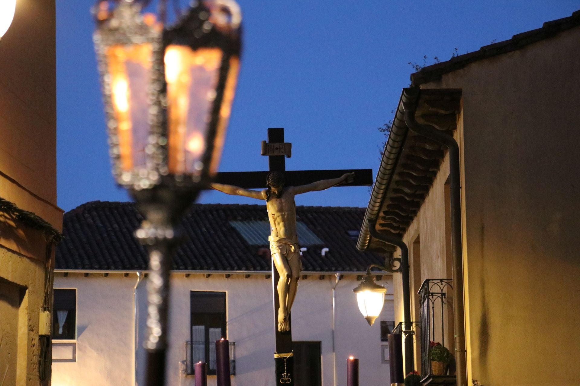 Las imágenes de la procesión de la Virgen de la Amargura en León