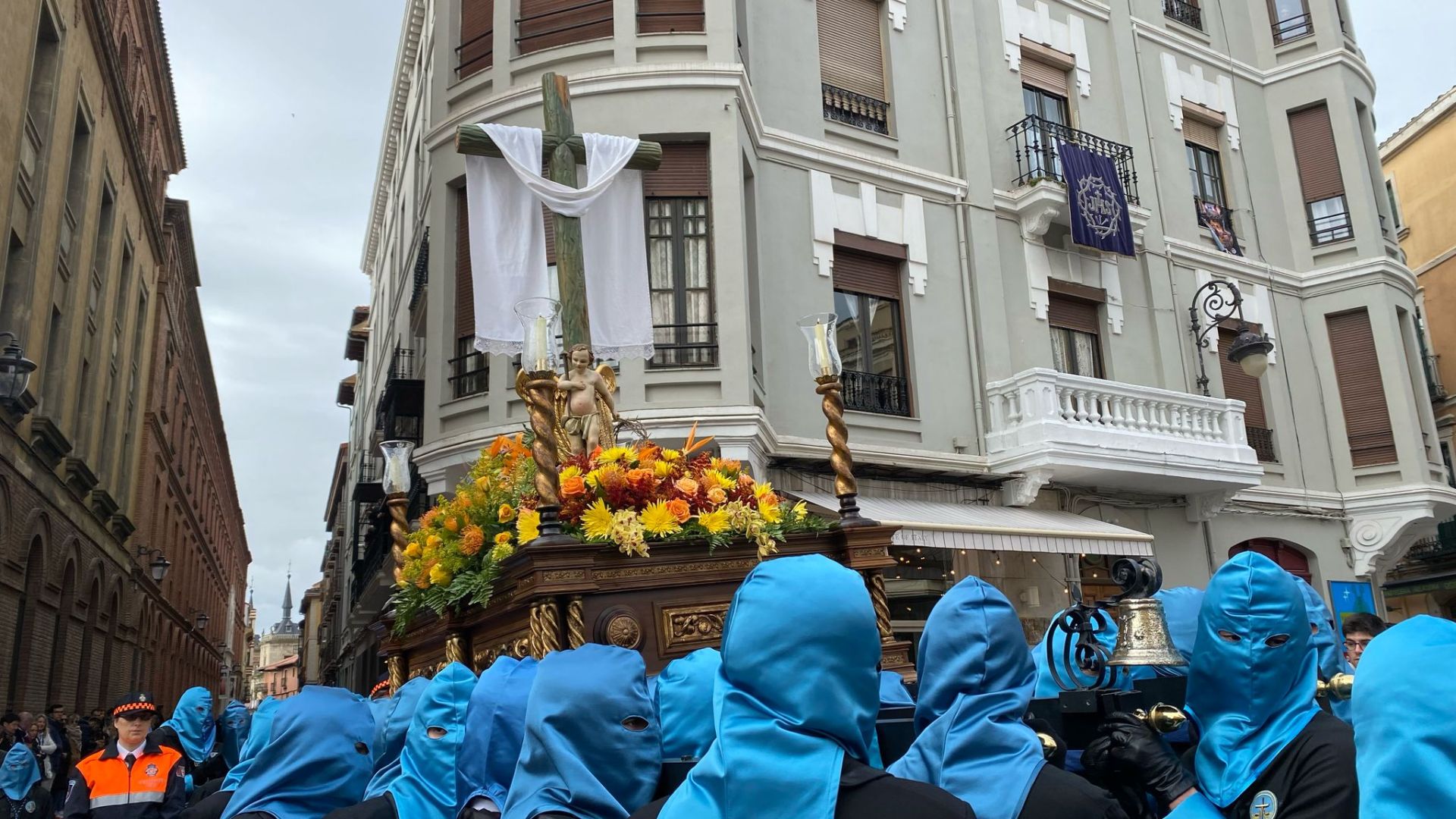 Todas las imágenes de la Bienaventuranza en su recorrido por León