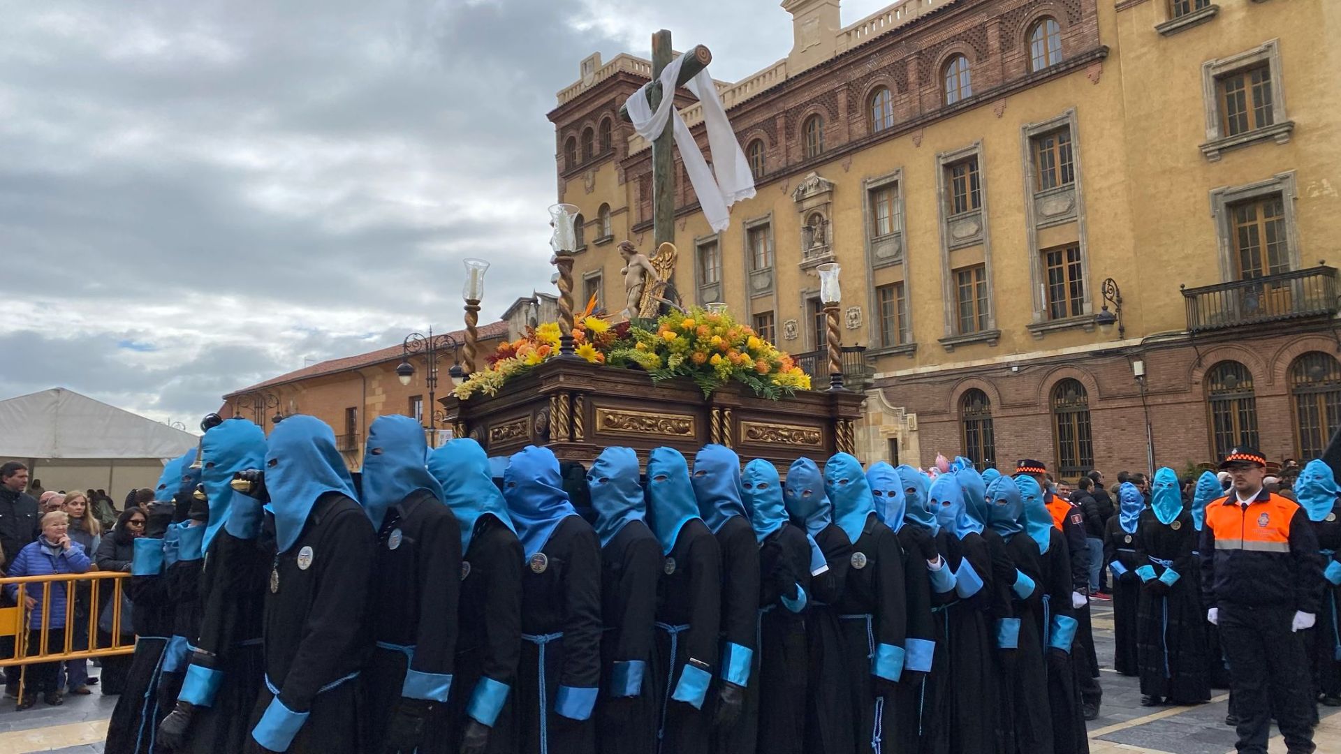 Todas las imágenes de la Bienaventuranza en su recorrido por León