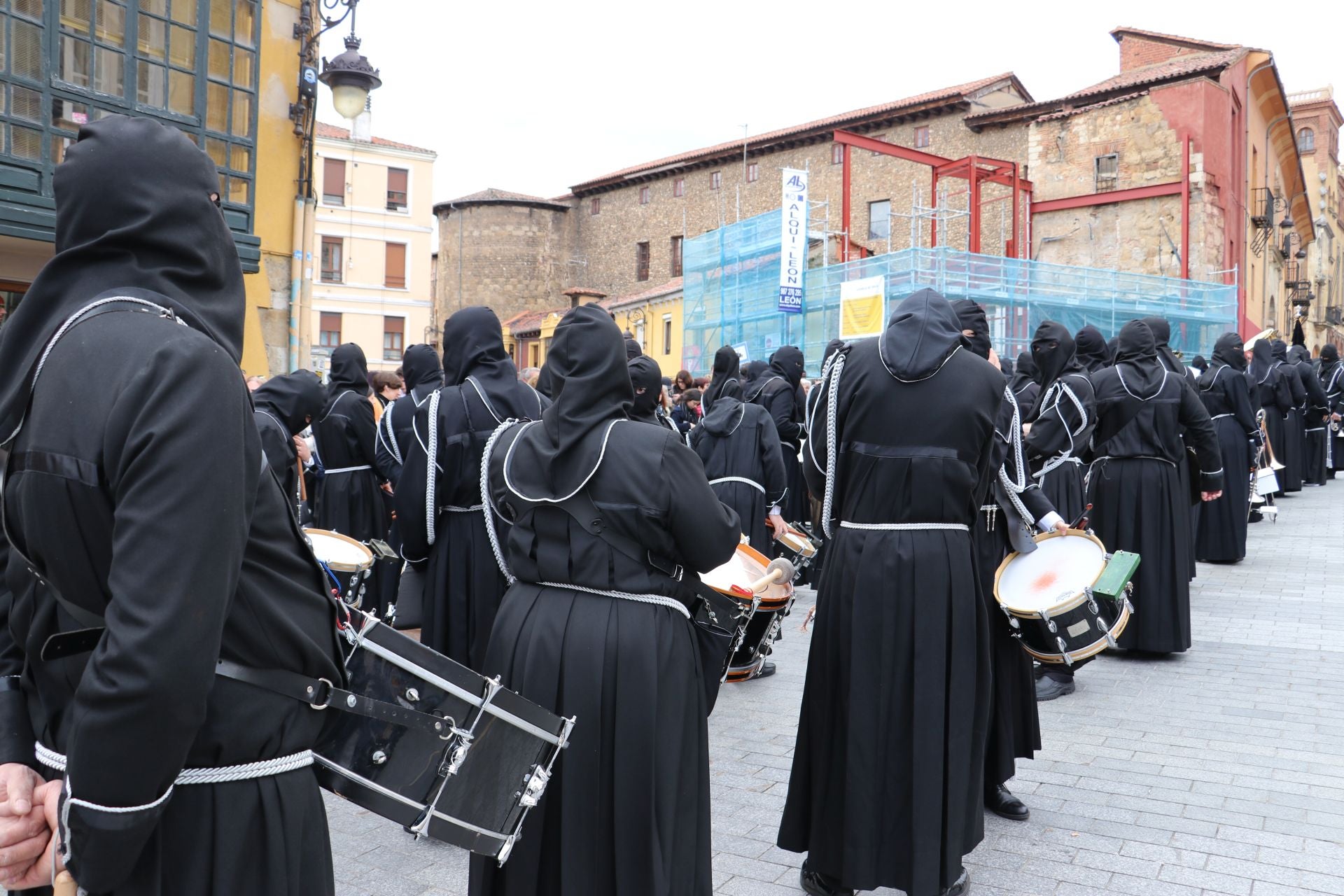 Las imágenes de la Procesión de la Despedida en León