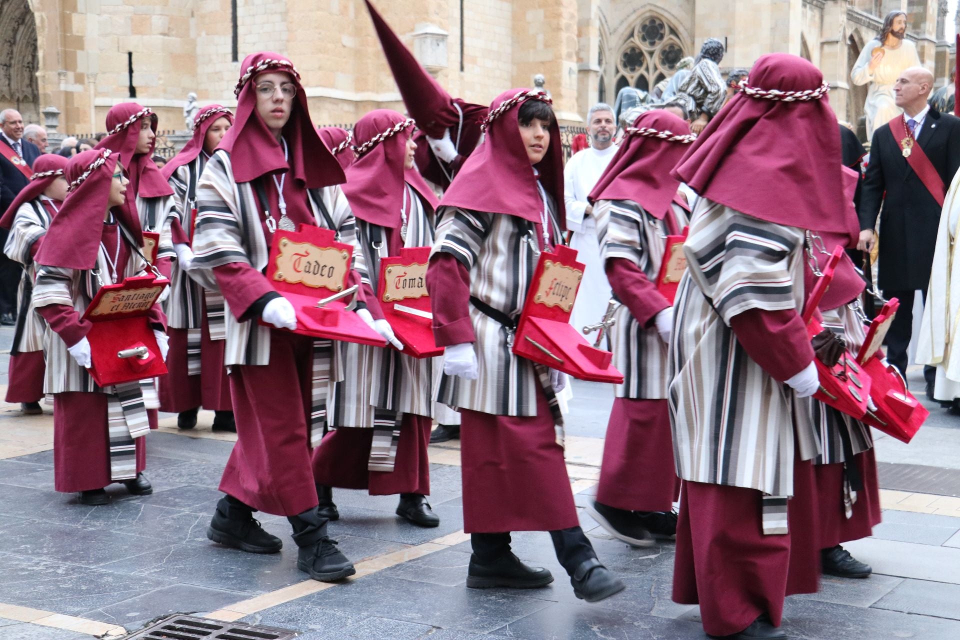 Las imágenes de la procesión de la Sagrada Cena
