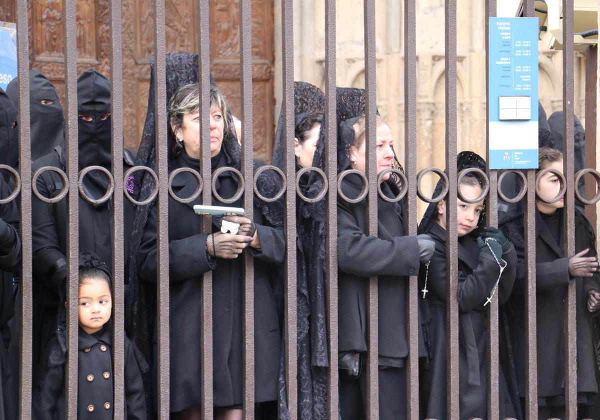 Las imágenes del Encuentro ante la Catedral de León