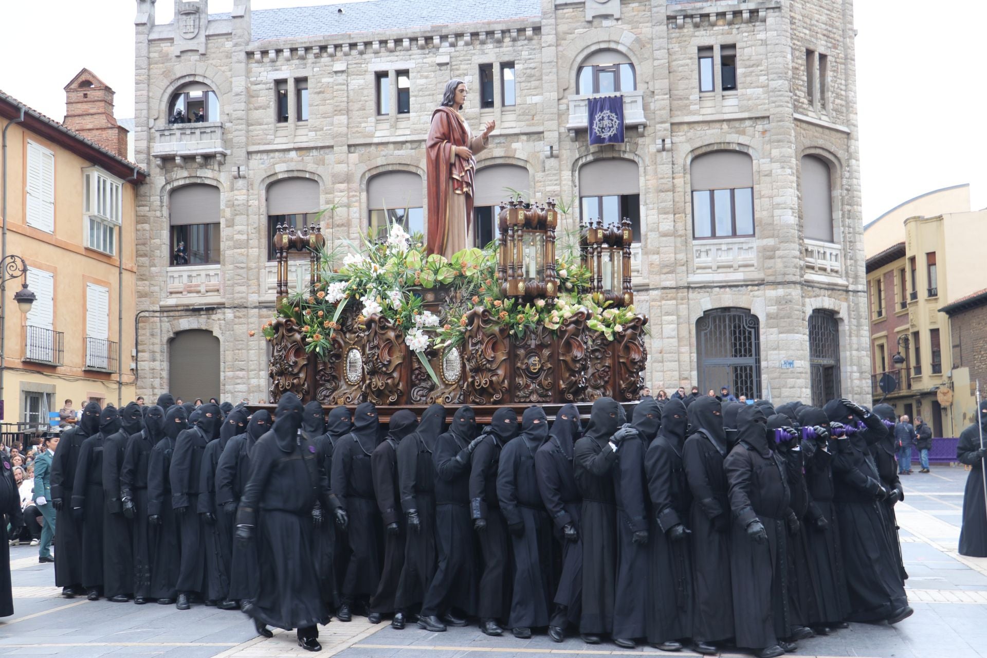 Las imágenes del Encuentro ante la Catedral de León