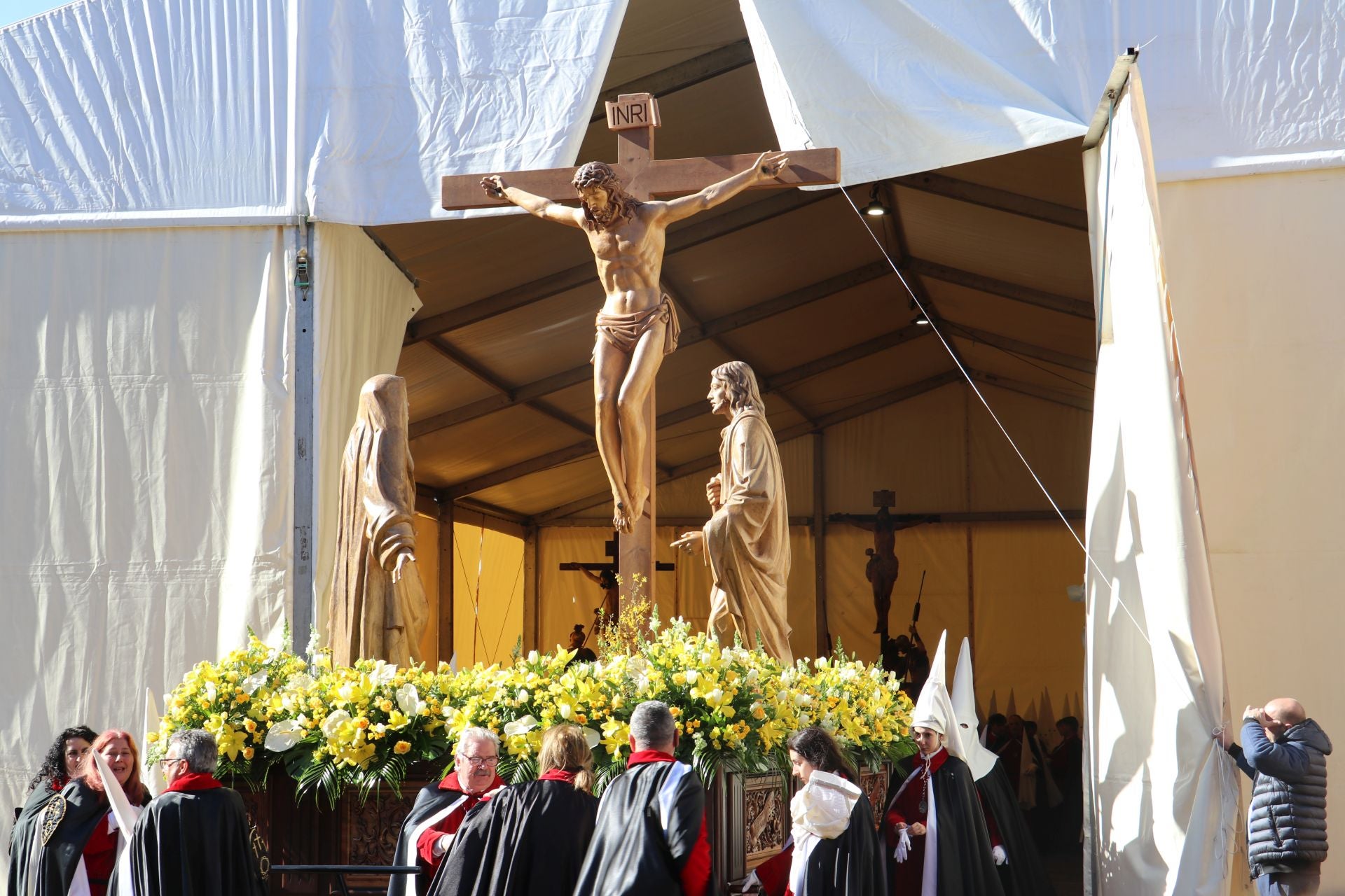 Las imágenes de la procesión de las Siete Palabras en León