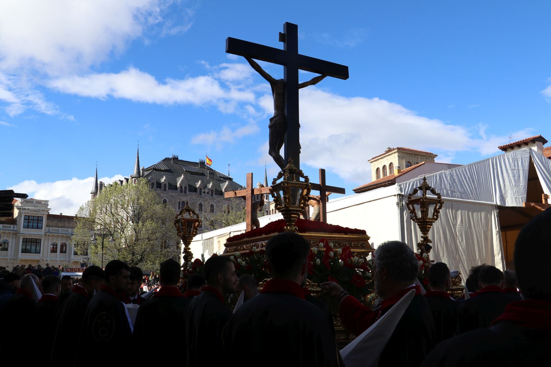 Las imágenes de la procesión de las Siete Palabras en León