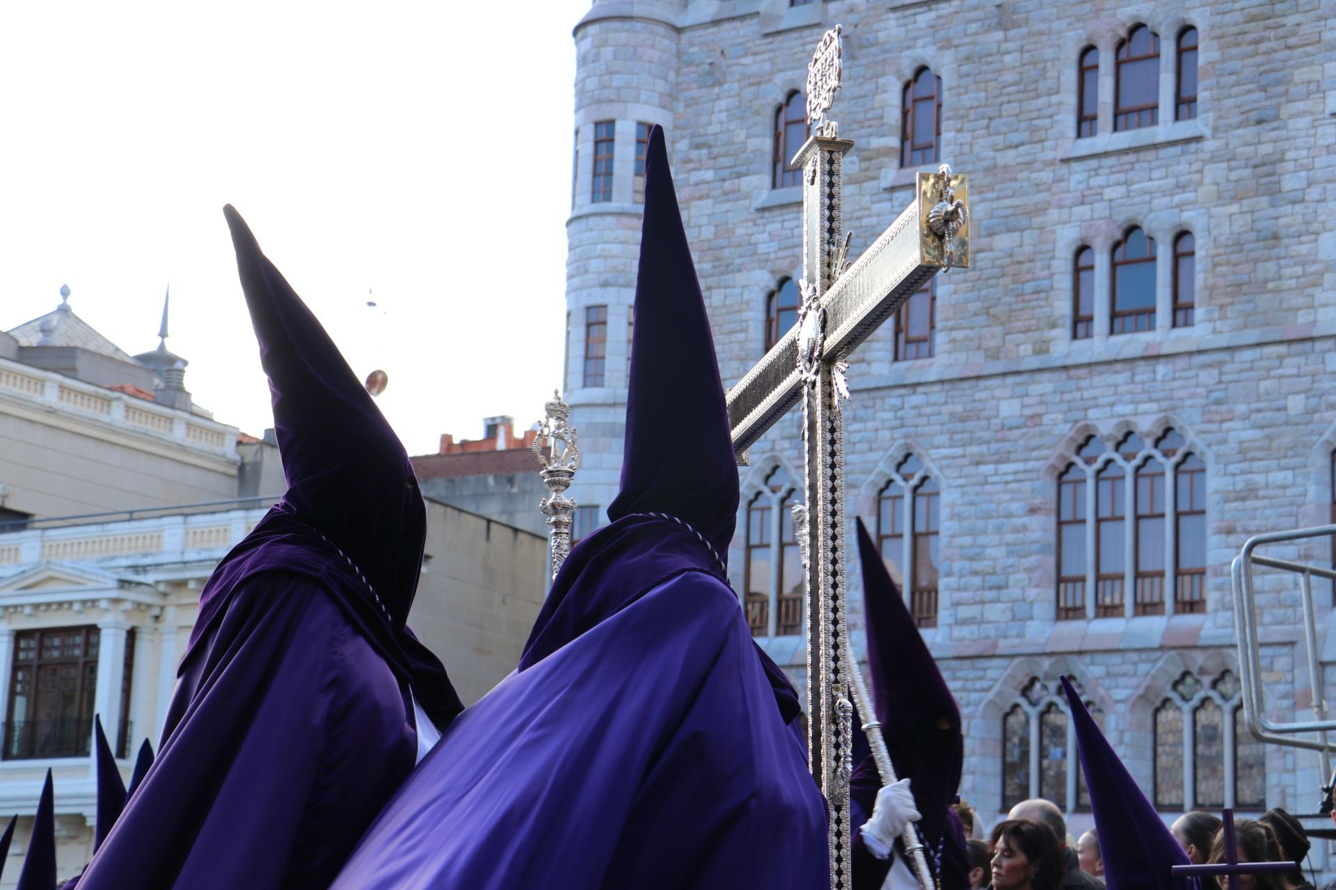 Las imágenes de la procesión de las Siete Palabras en León