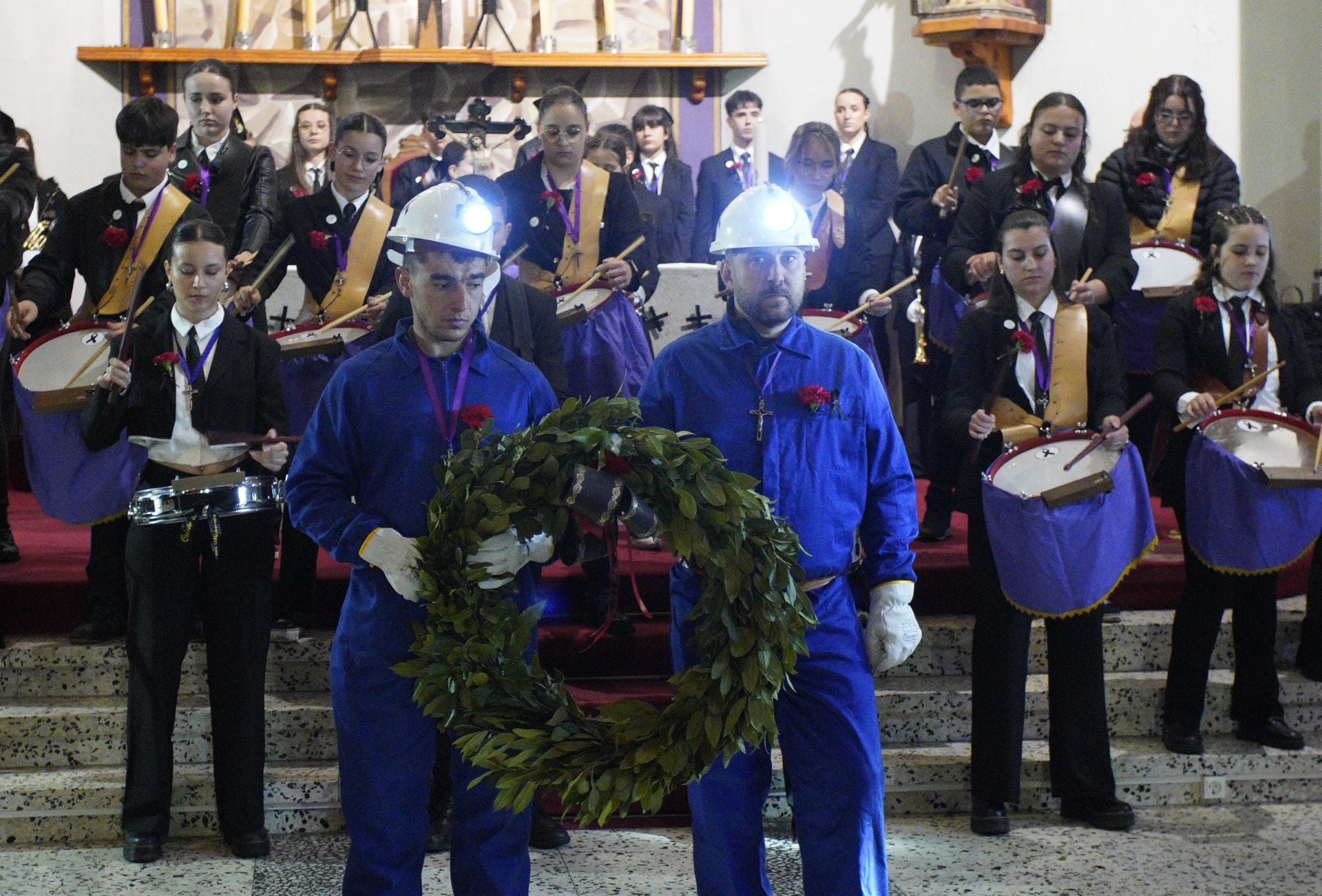 Procesión del Cristo de los Mineros en Caboalles de Abajo