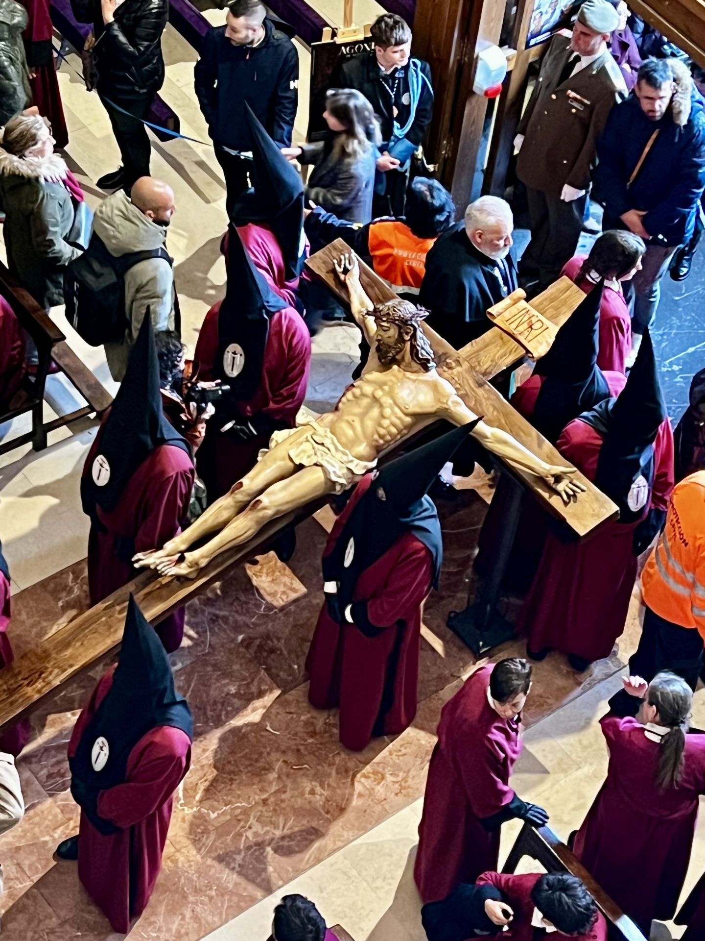 Acto del Desenclavo en León, bajo la mirada de Campillo