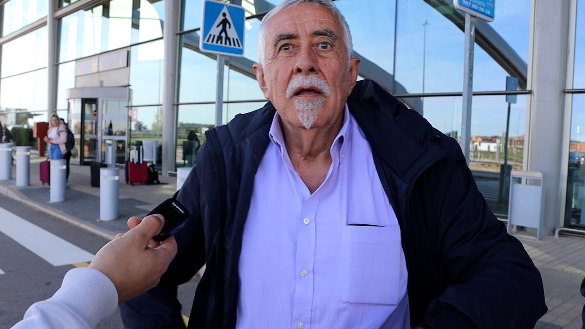 Así han vivido los usuarios del Aeropuerto de León el apagón