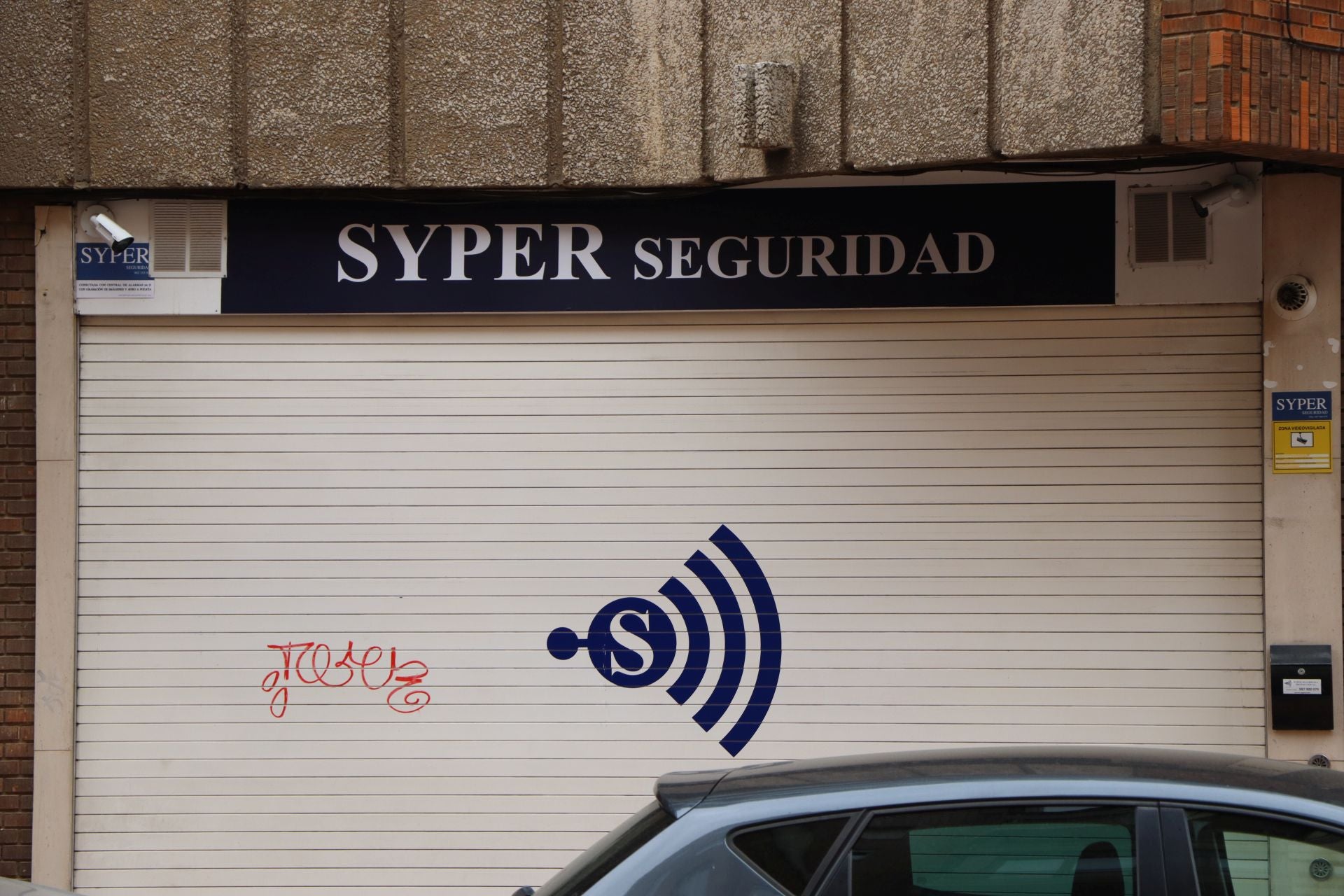 18 árboles destrozados en Padre Isla