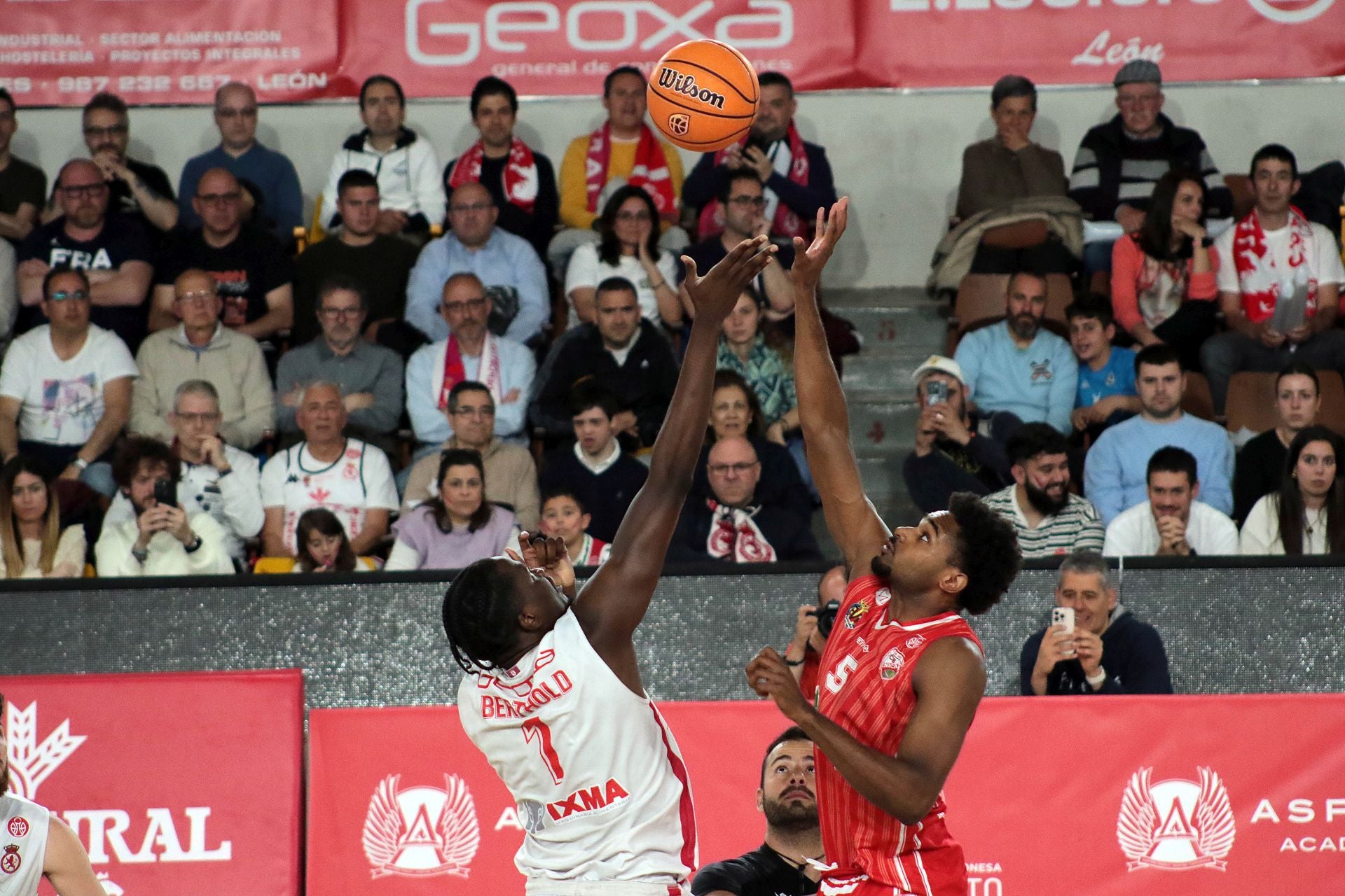 Las mejores imágenes del Cultural - Benicarló