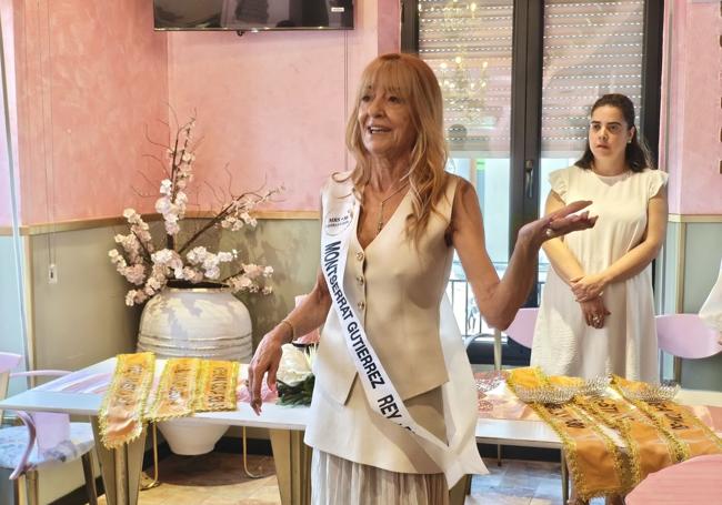 Montserrat Gutiérrez en la presentación de las candidatas.