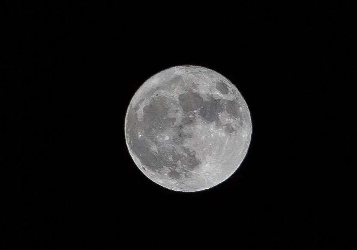 El barrio de León que acoge una observación a la Luna este viernes
