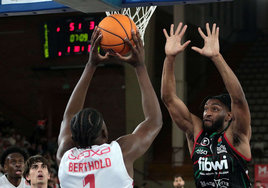 Berthold, en el partido de ida ante Fibwi Palma