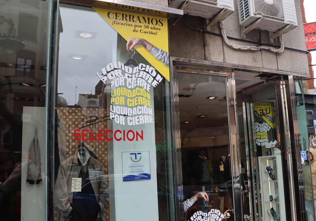 Imagen del cierre del establecimiento.
