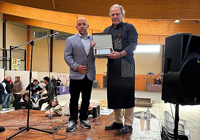 Acto de homenaje a Manuel Bandera, de Restaurante La Praillona