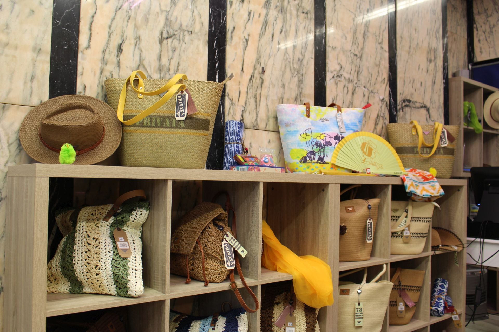 Abre sus puertas &#039;Entra&#039;, nueva tienda de complementos