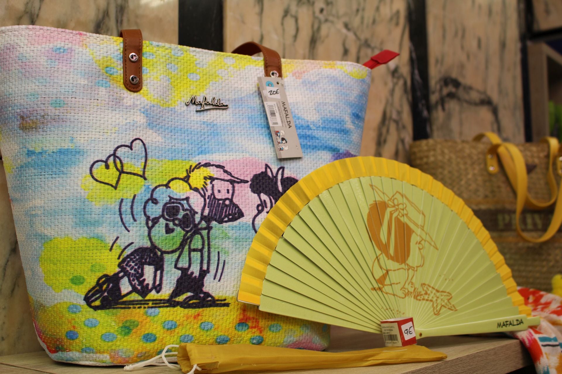 Abre sus puertas &#039;Entra&#039;, nueva tienda de complementos