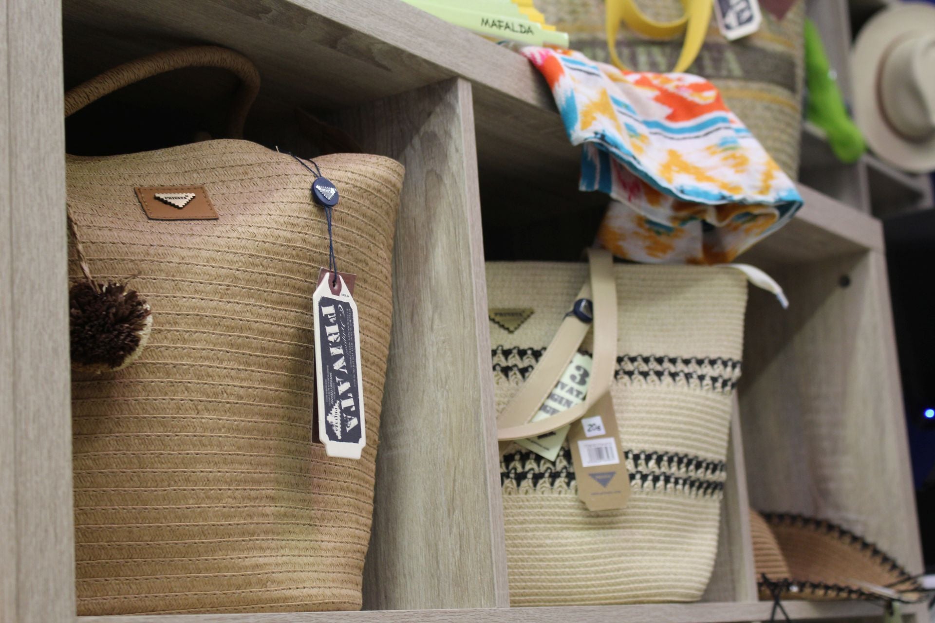 Abre sus puertas &#039;Entra&#039;, nueva tienda de complementos