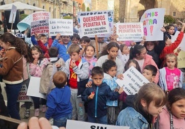 La Bañeza se moviliza por un servicio «digno y estable» de pediatría