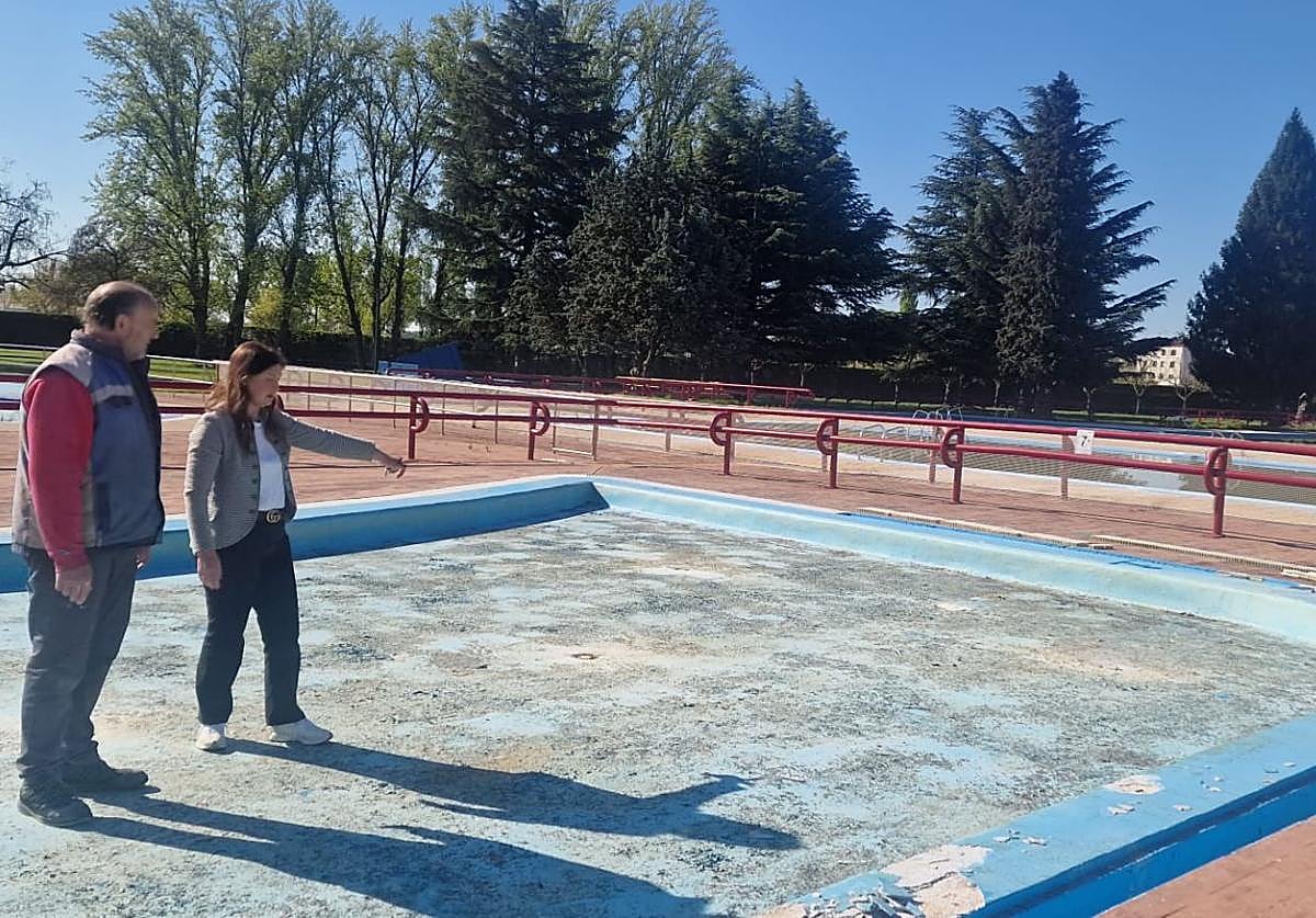 Piscinas municipales de La Bañeza.