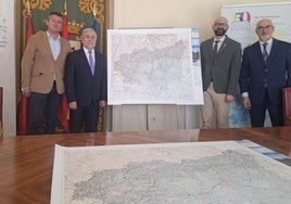 Los dos mapas presentados este jueves.
