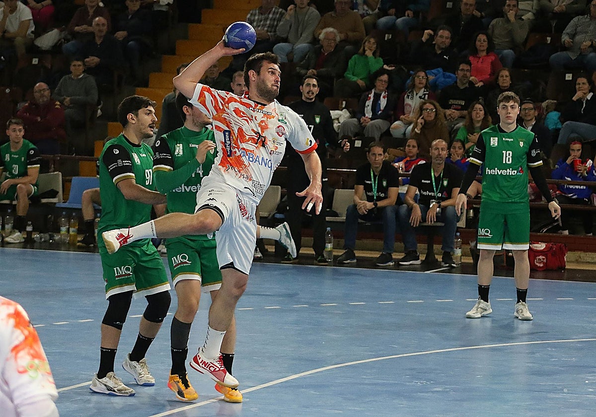 Imagen del duelo de ida entre Abanca Ademar y Anaitasuna