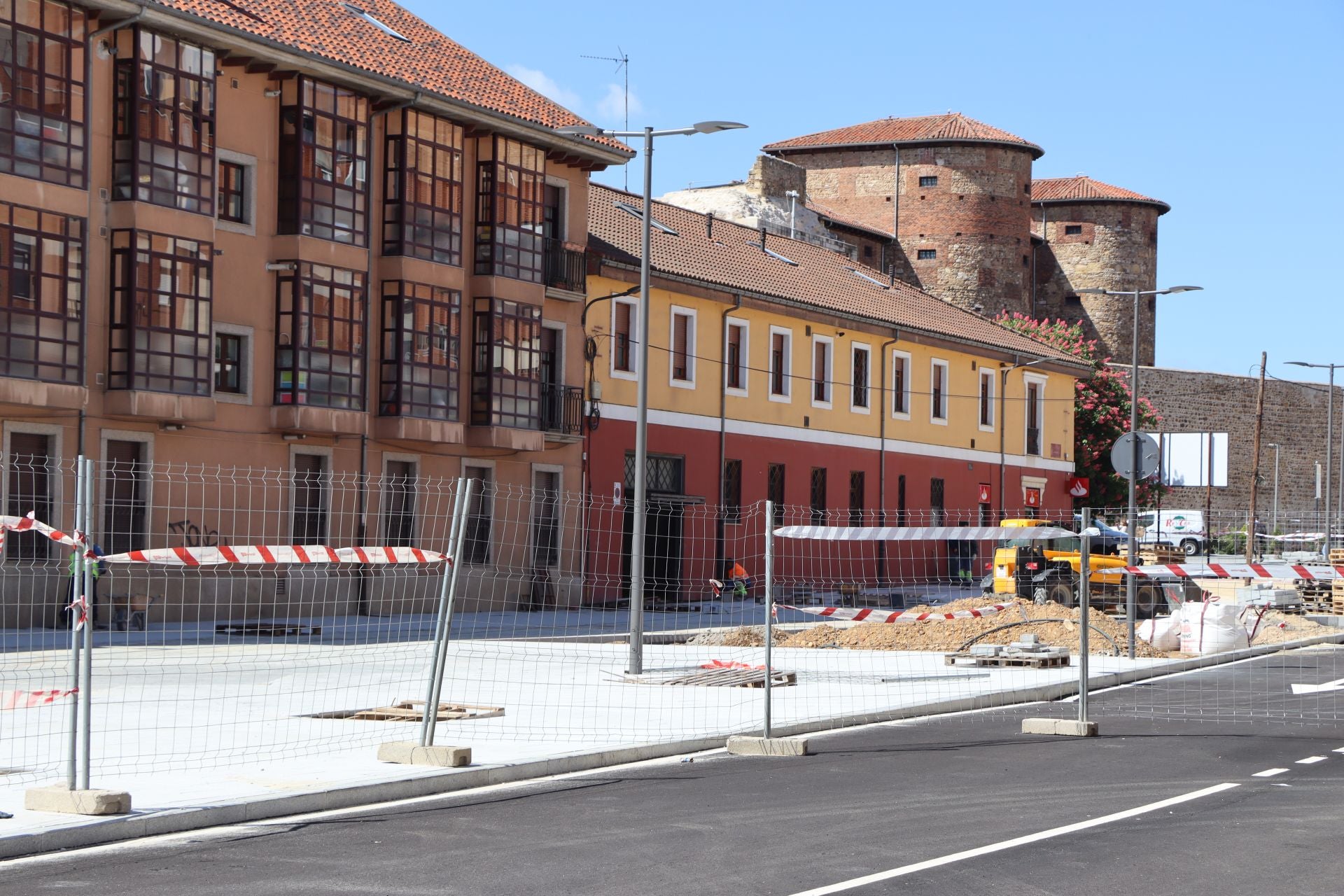 Últimos remates en las obras de la ronda interior en El Espolón