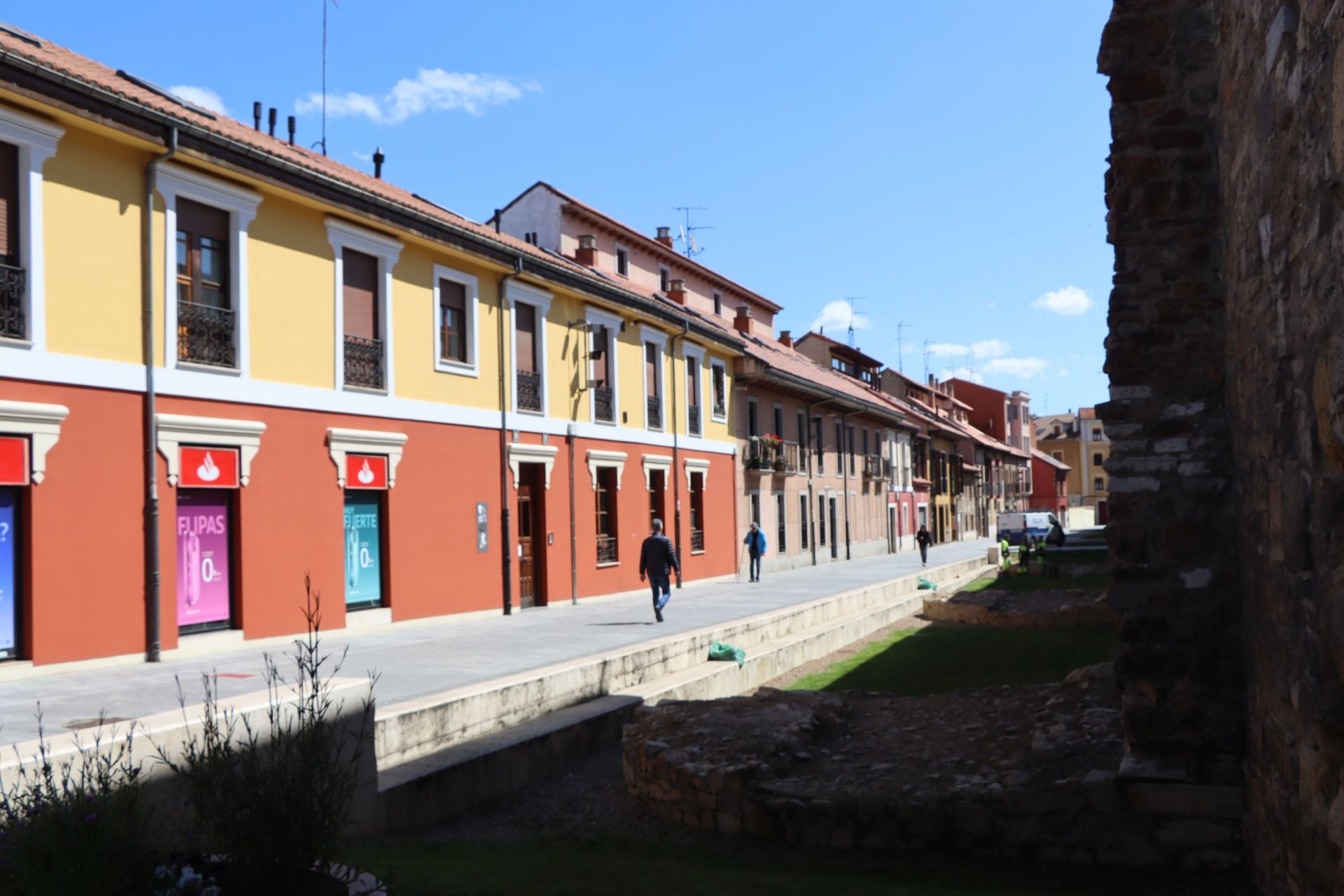 Últimos remates en las obras de la ronda interior en El Espolón