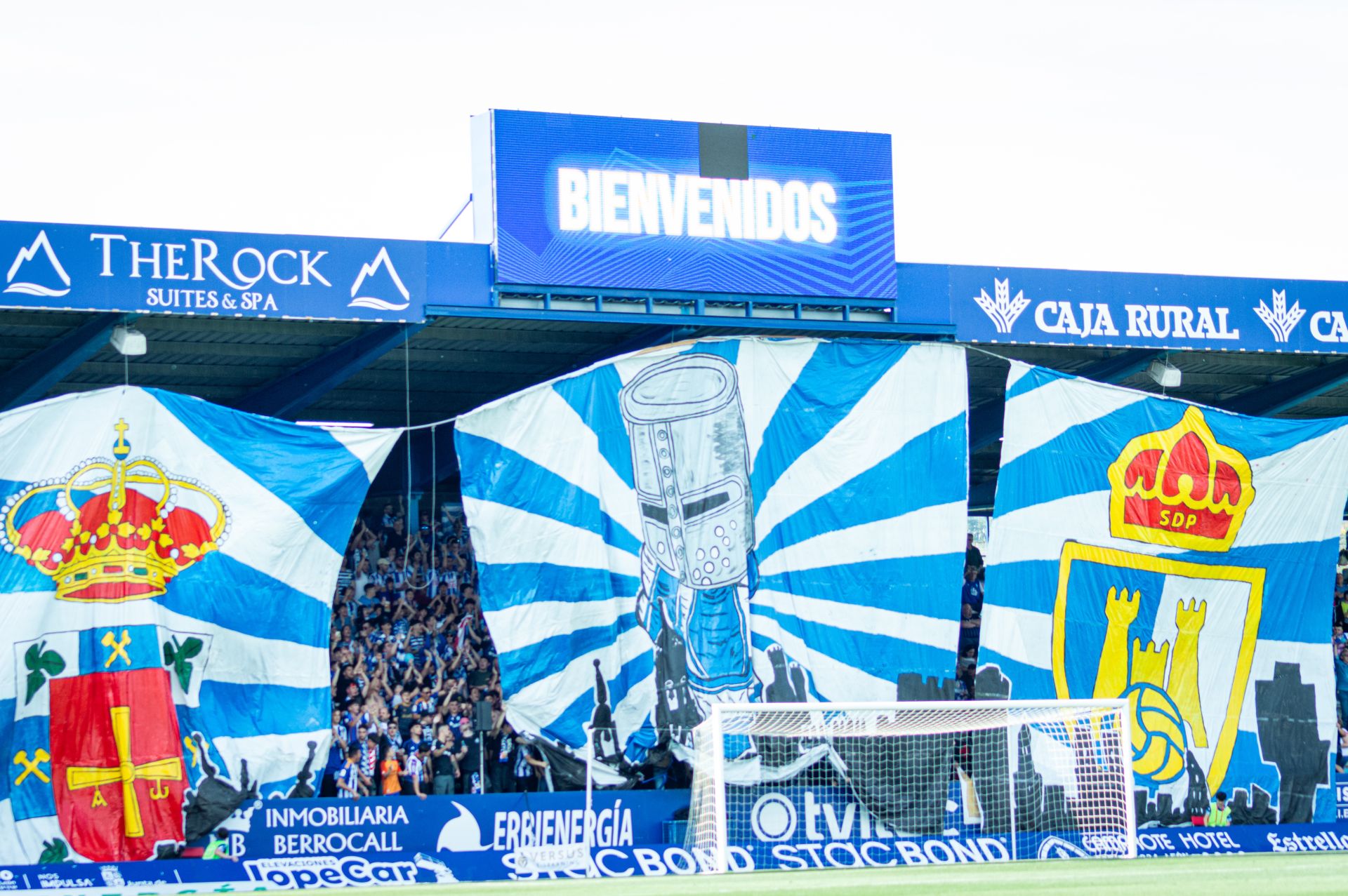 Las mejores imágenes del derbi entre Ponferradina y Cultural