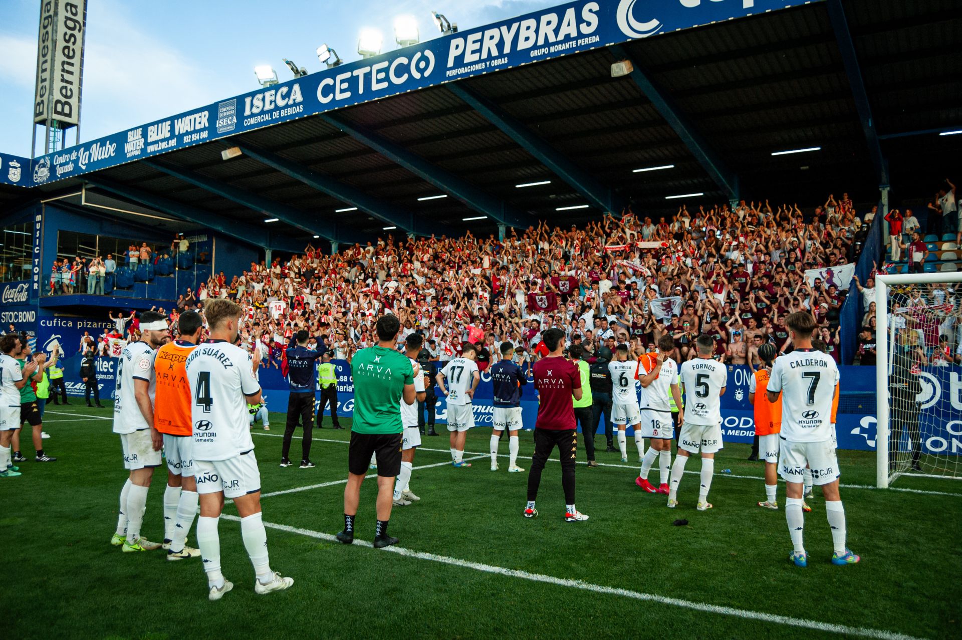 Las mejores imágenes del derbi entre Ponferradina y Cultural