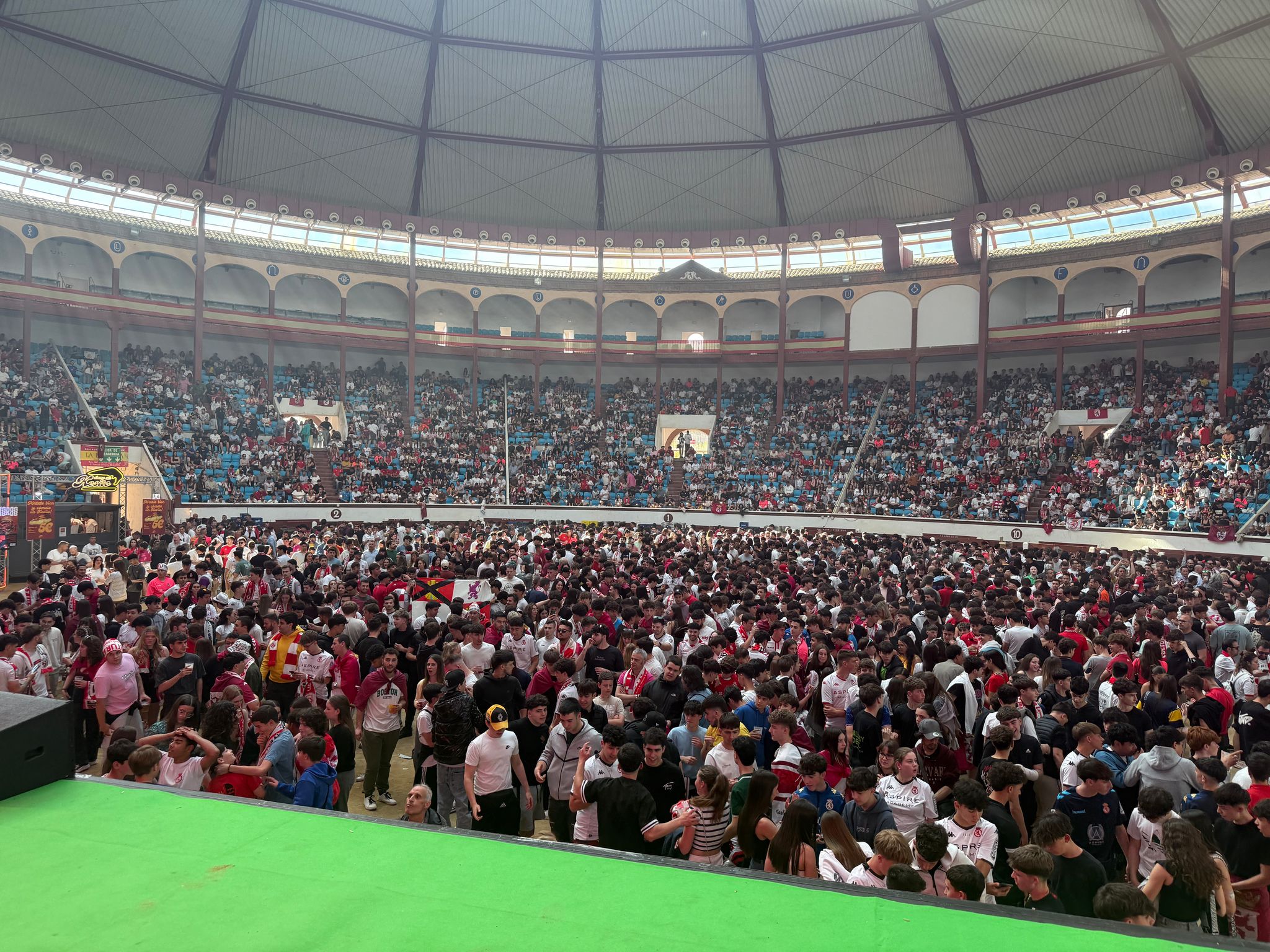 Así se vivió el derbi en el León Arena