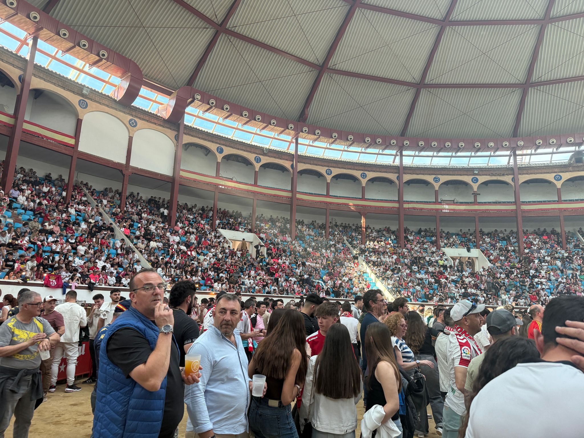 Así se vivió el derbi en el León Arena