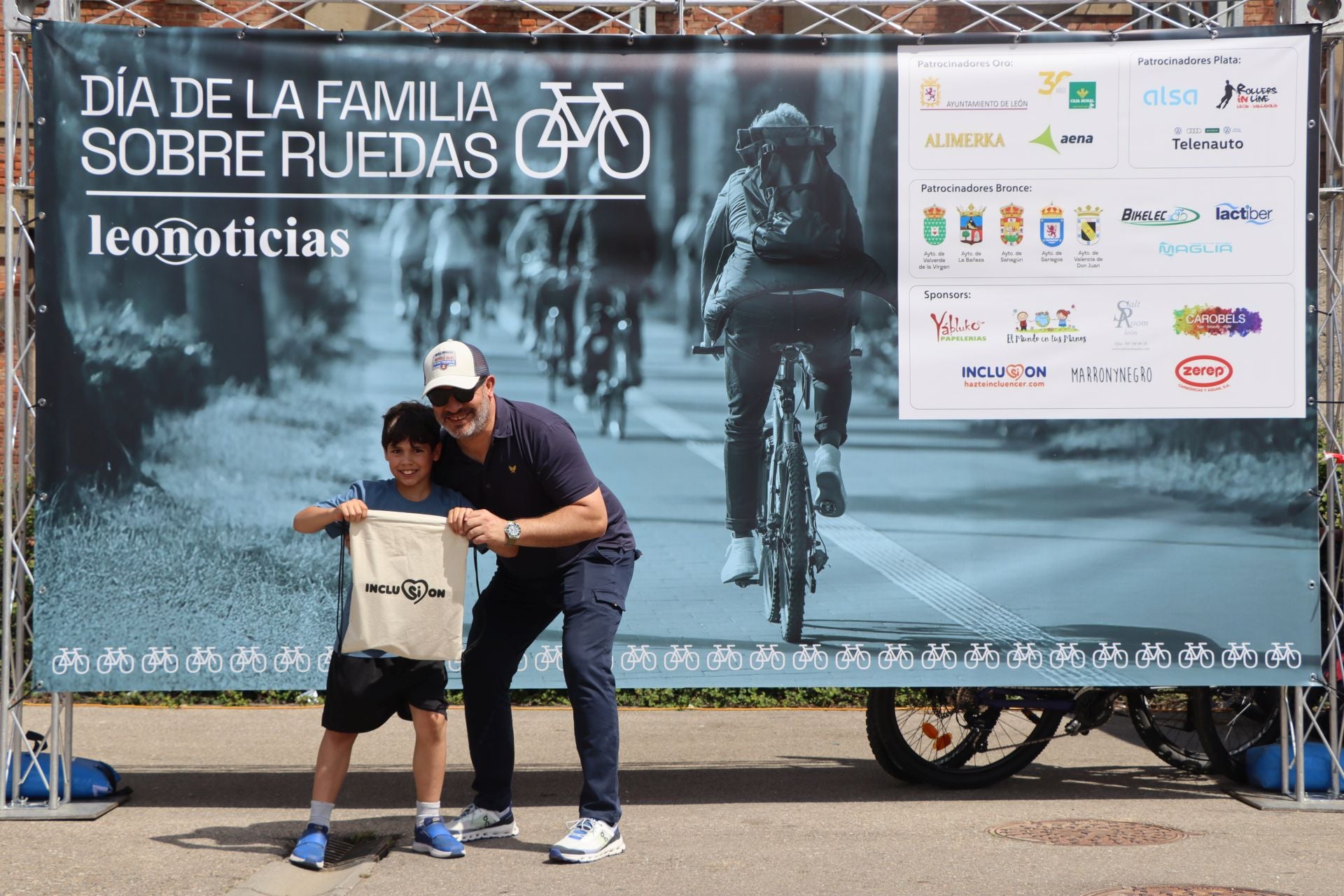 Ganadores de los sorteos del Día de la Familia sobre Ruedas